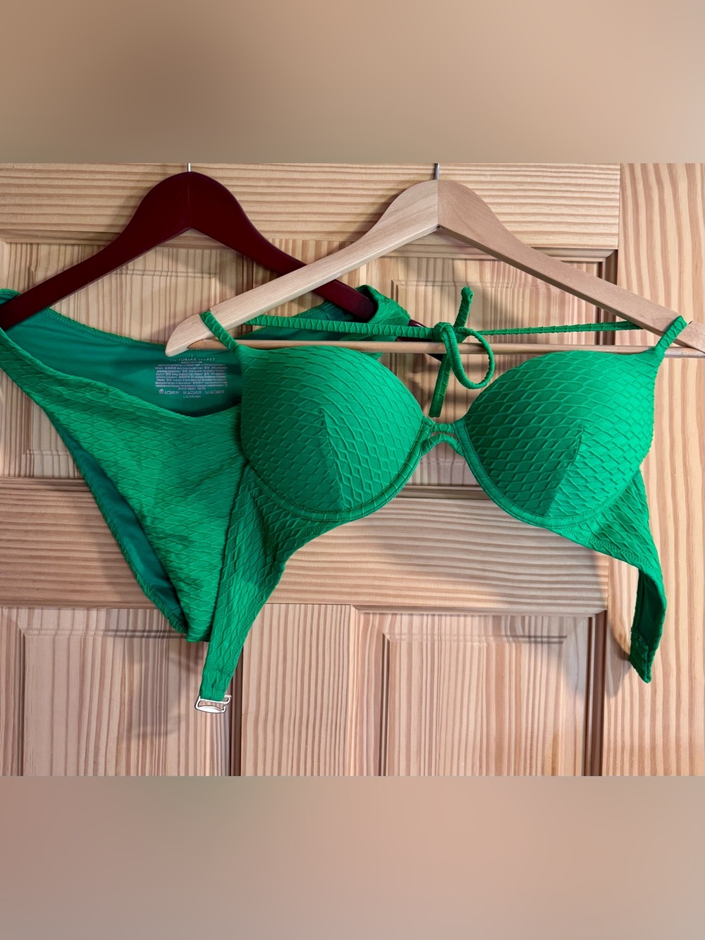 Victoria's Secret Green Bikini Brazilian bottom w/ Bombshell top (+2 cup sizes)